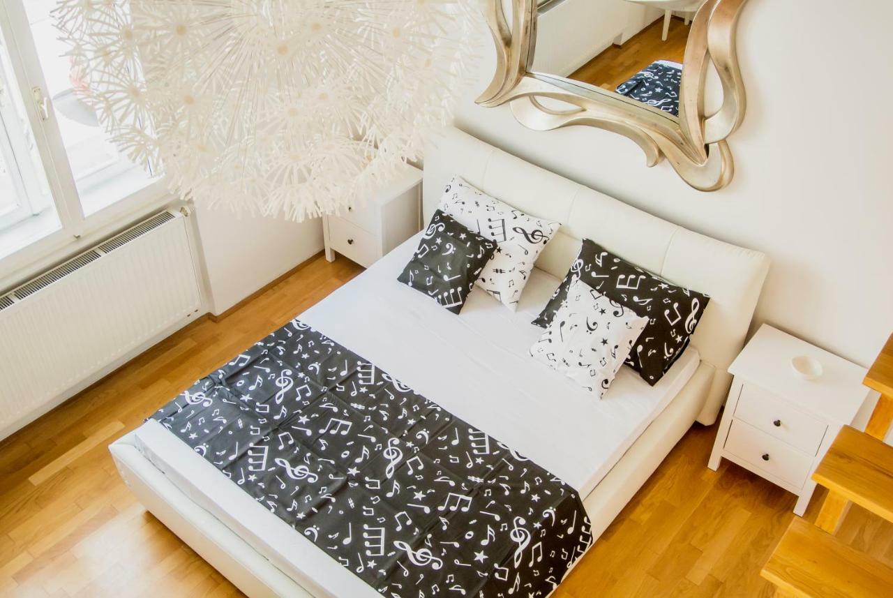 Rudjer Apartment, City Center, 2Br, Spacious Ζάγκρεμπ Εξωτερικό φωτογραφία