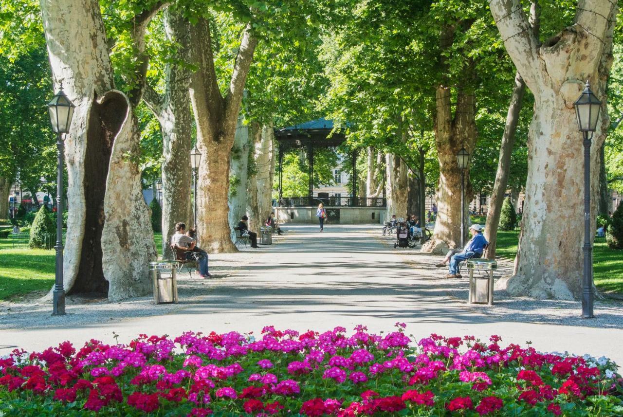 Rudjer Apartment, City Center, 2Br, Spacious Ζάγκρεμπ Εξωτερικό φωτογραφία